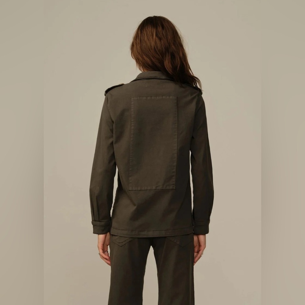 Navy - Picture 4 of 5